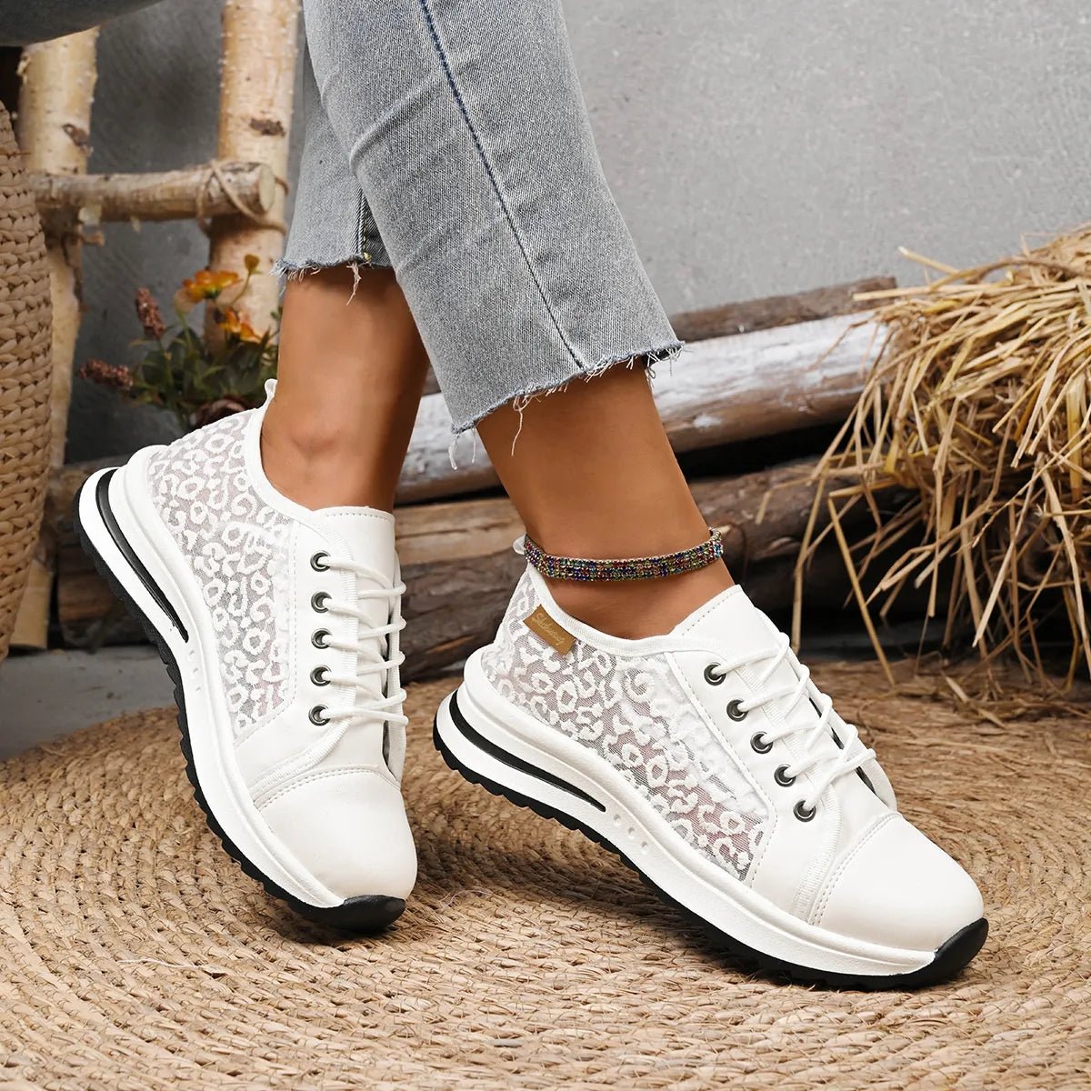 Lace-Up Platform Sneakers-Nordavory