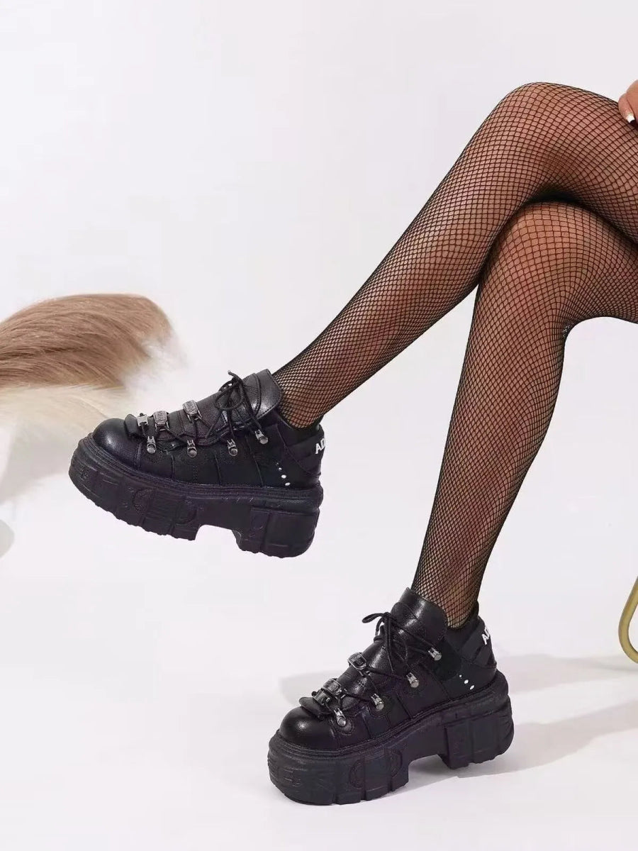 Lace Up Platform Sneakers: Elevate Your Style-Nordavory