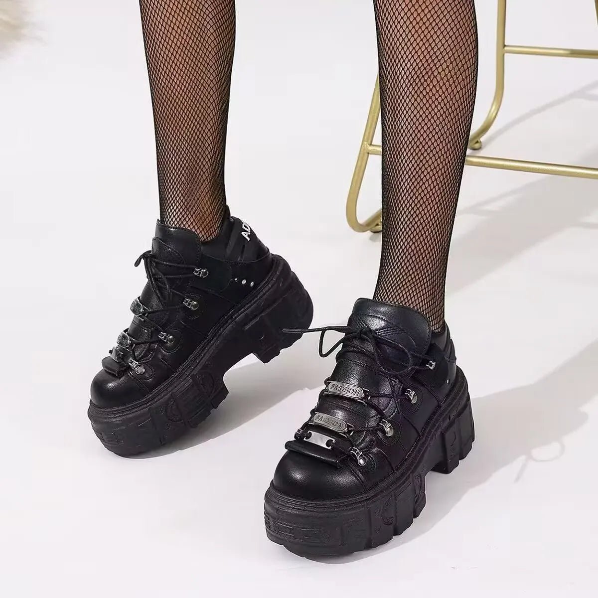 Lace Up Platform Sneakers: Elevate Your Style-Nordavory