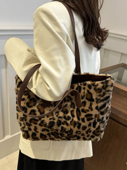 Leopard Fluff Tote Bag-Nordavory
