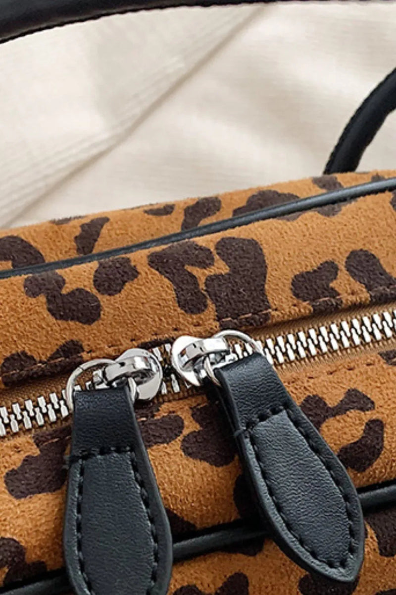 Leopard Suede Medium Shoulder Bag-Nordavory