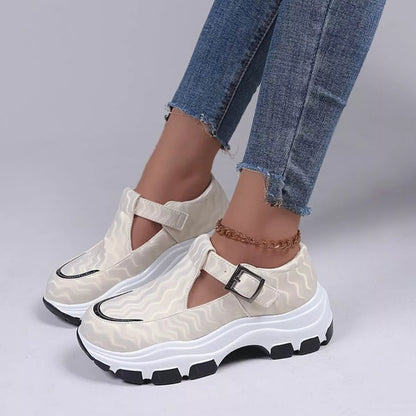 Round Toe Platform Sneakers-Nordavory