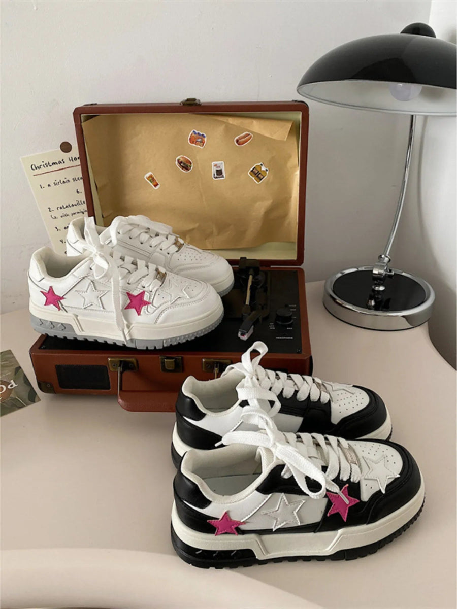 Star Pattern Lace Up Sneakers-Nordavory