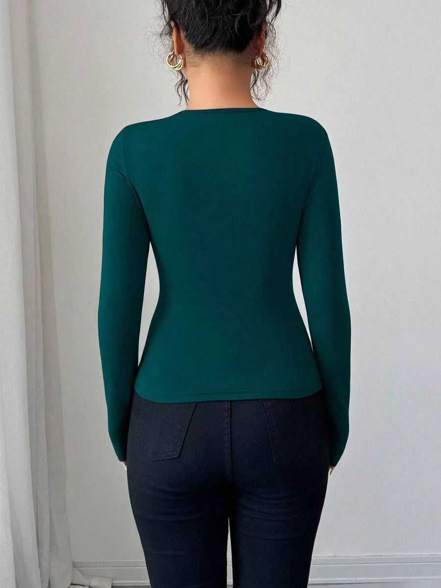 Twist Front Ring Detail Long Sleeve T-Shirt-Nordavory