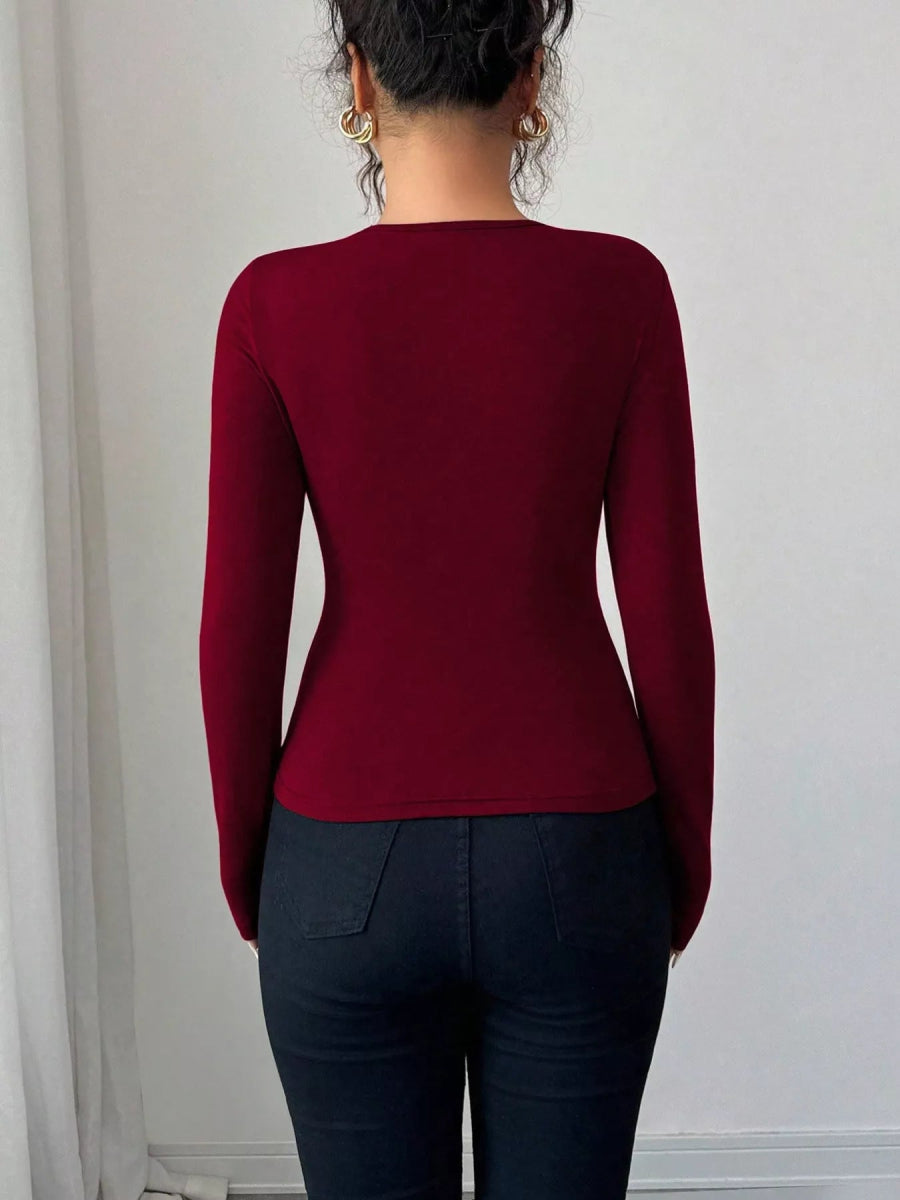 Twist Front Ring Detail Long Sleeve T-Shirt-Nordavory