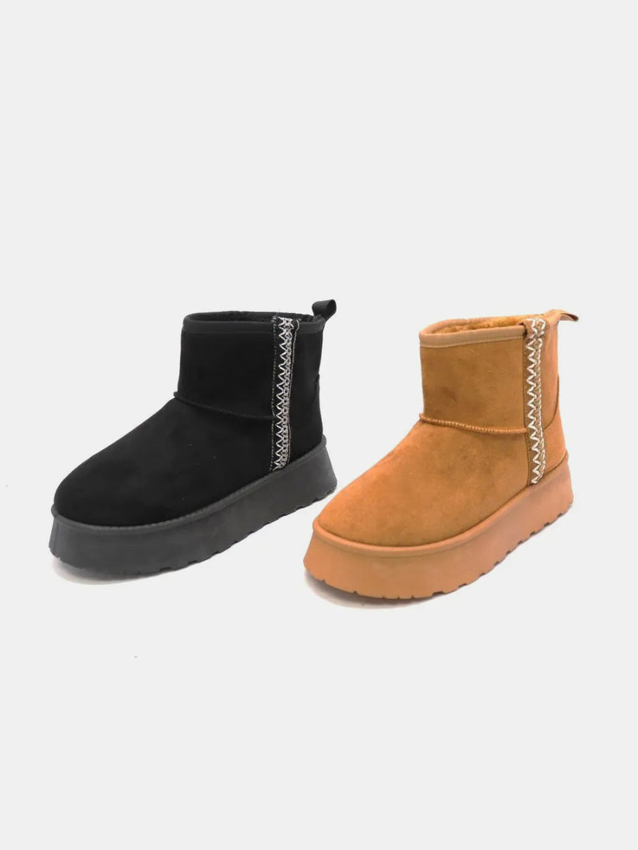 WILD DIVA Round Toe Platform Boots-Nordavory